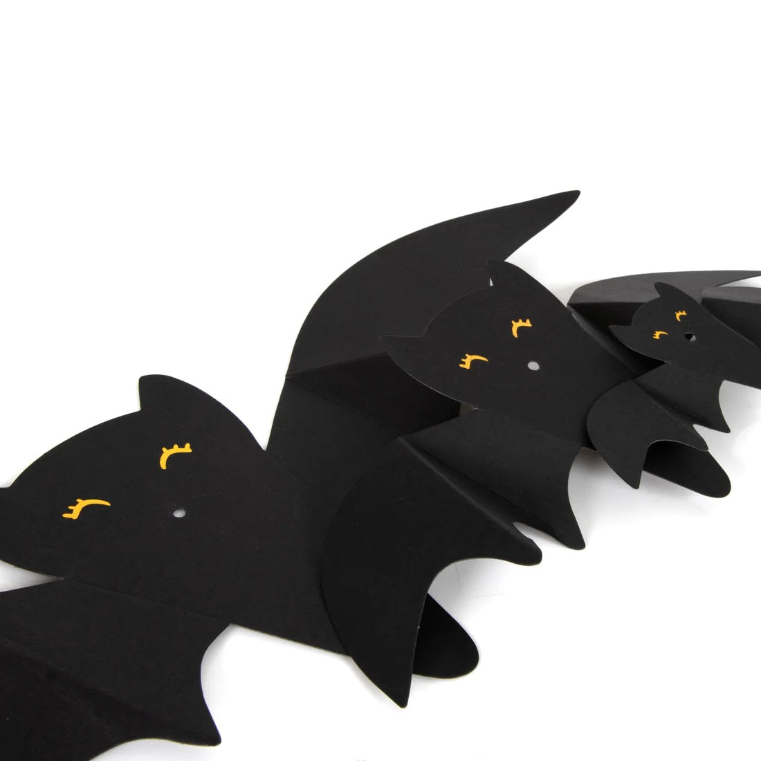 6 Hanging Bats DIY Decoration – Spooky Halloween Craft Kit String Bat Cut-Outs Activities Party Decor