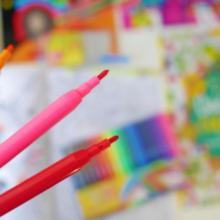 12 Coloured Fibre Pens