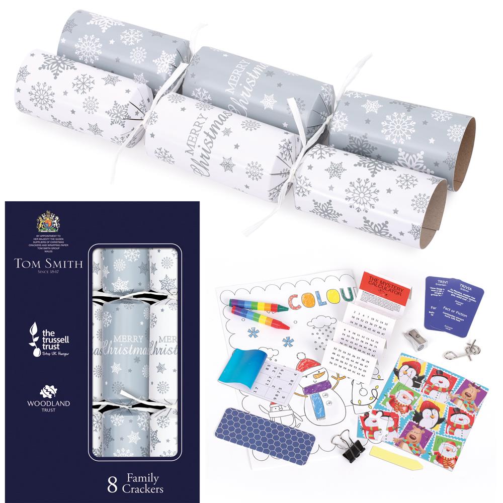 Tom Smith Silver Family 8 Pack 12.5 Inch Crackers - Elegant Festive Christmas Crackers