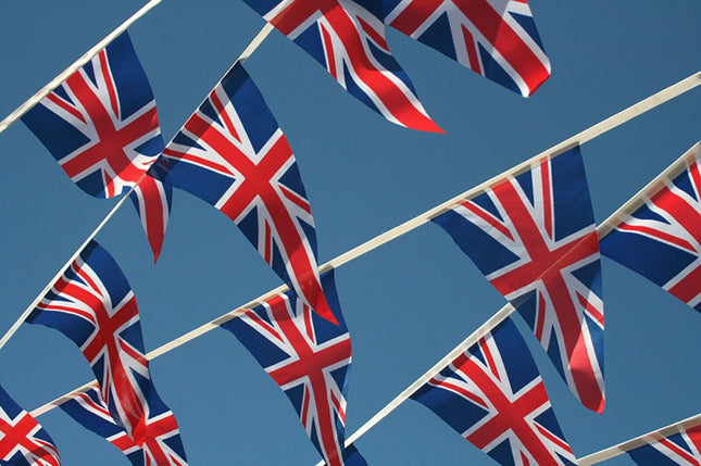UJ002 Union Jack 7m Triangle Flag Bunting