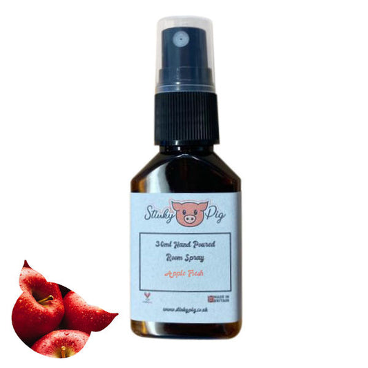 Stinky Pig Highly Scented Small Room Spray - 30ml Apple Fresh
