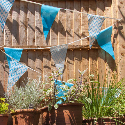 C1012 Blue Zig Zag 10m Triangle Bunting